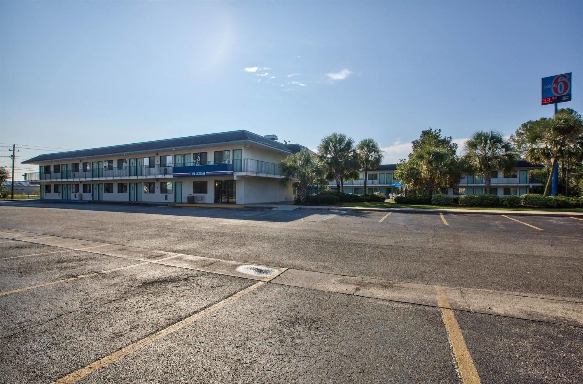 Motel 6-Valdosta, GA - University Esterno foto