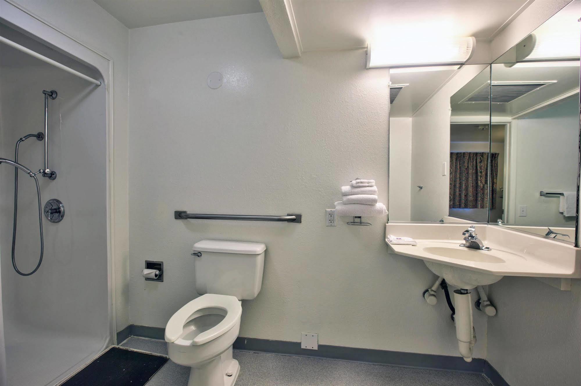 Motel 6-Valdosta, GA - University Esterno foto